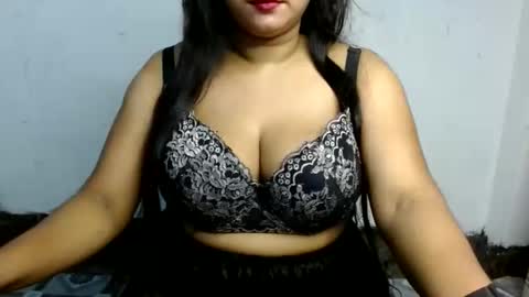 Snapshot of hotmuskan21 chatting on October 16, 6:10 pm Muskan online show from October 16, 6:10 pm