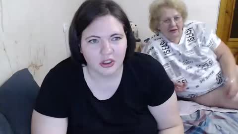 Snapshot of hotpanthers chatting on February 22, 6:59 pm hotpanthers online show from February 22, 6:59 pm