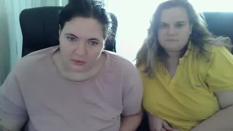 Snapshot of hotpanthers chatting on September 27, 12:23 pm hotpanthers online show from September 27, 12:23 pm