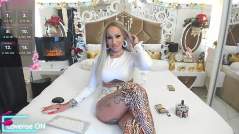 Snapshot of hotred69xxx chatting on January 4, 2:56 pm Delya- online show from January 4, 2:56 pm