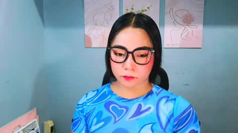 hotsandra1 online show from May 25, 8:13 am