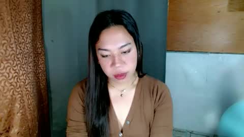 jelaigrande  online show from March 16, 6:12 pm