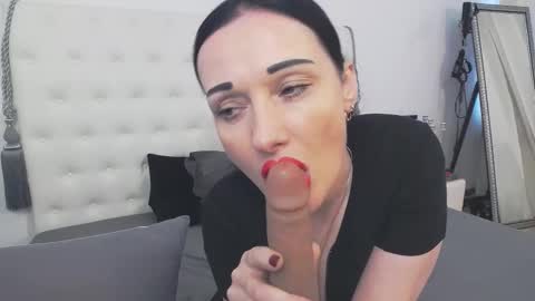 alina online show from October 15, 11:13 am