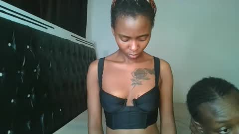 hottie_mistie online show from May 16, 6:29 pm