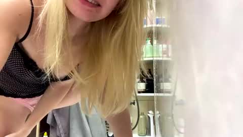 ash. see u on sunday online show from August 3, 1:06 pm
