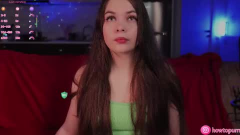 Mia online show from January 11, 6:02 pm