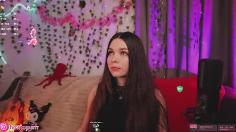 Mia online show from May 18, 5:41 pm