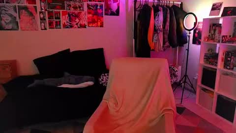 Alice online show from February 11, 6:04 am