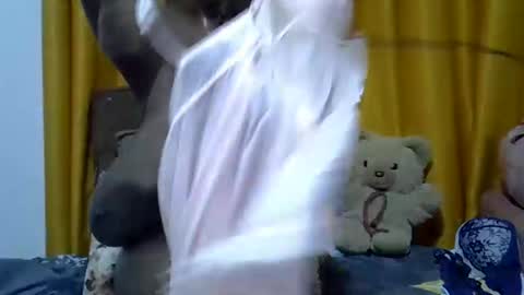 Winnie online show from January 2, 11:38 pm