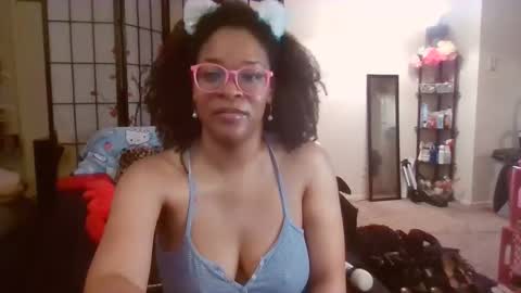  HysteriaHeels  online show from April 24, 3:53 am