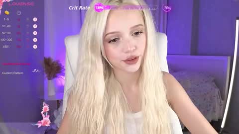 Snapshot of i__am_joss chatting on September 14, 7:01 pm Joselle online show from September 14, 7:01 pm