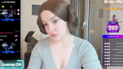 Olivia Alafolix- Fr--je parle fr -en online show from November 3, 11:25 am