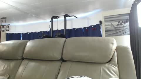 ShortStuff online show from February 13, 3:57 pm