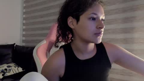 On instagram Imm  NikkiHelp me reach 100 likes online show from March 6, 11:42 pm