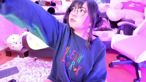 Zoe 3 online show from February 1, 11:36 pm