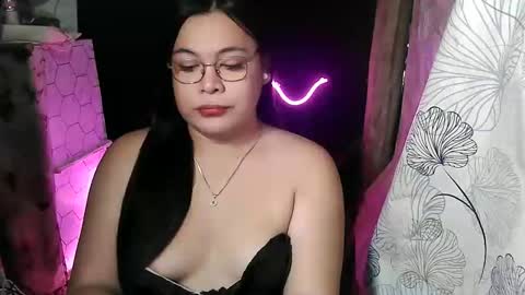 iana online show from May 1, 2:26 am