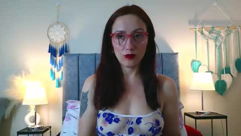 Iberian Moon online show from January 16, 6:15 pm