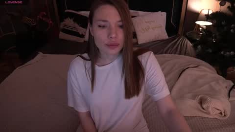 Danielle online show from January 19, 1:51 pm