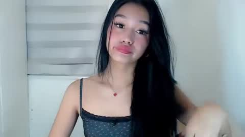 Snapshot of icy_19 chatting on January 16, 8:36 pm icy_19 online show from January 16, 8:36 pm