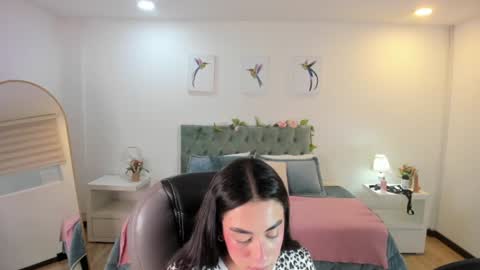 Icy online show from June 26, 11:55 am