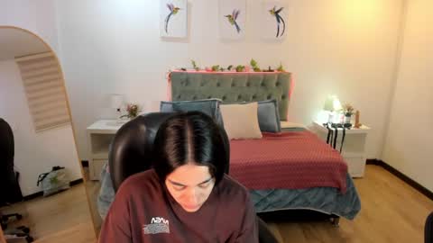 Icy online show from June 14, 11:54 am