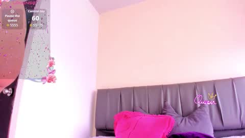 Isabella online show from February 24, 2:27 pm