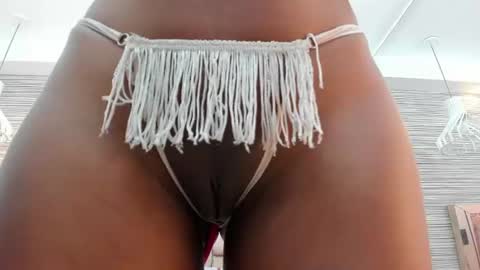 ikia lopez online show from July 31, 12:17 pm
