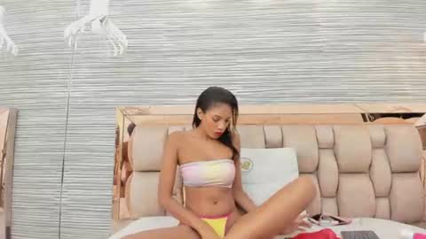 ikia lopez online show from June 30, 12:15 pm
