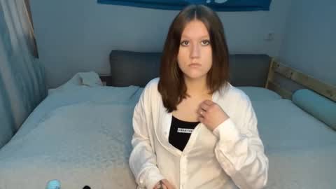 ileana_novak online show from March 15, 7:32 am