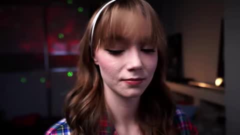 ileanacampbel online show from November 18, 5:41 am