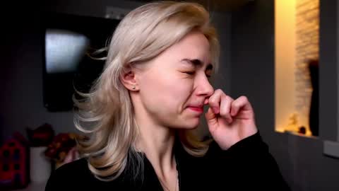 ileanacampbel online show from January 17, 4:39 am