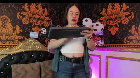 LILY online show from June 25, 11:34 am