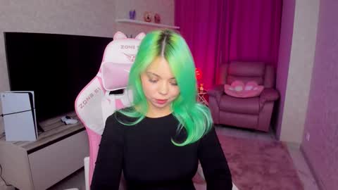 Roxy online show from March 1, 8:19 pm