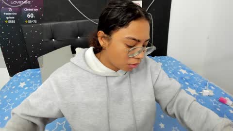 Angela online show from February 2, 11:21 pm