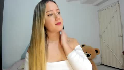 Caro   online show from July 15, 5:12 am