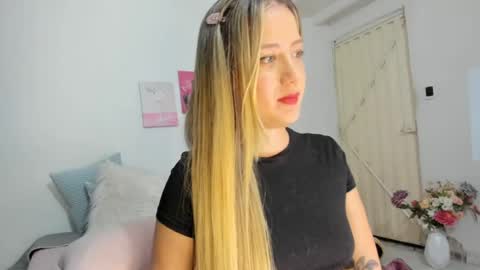 Caro   online show from June 26, 4:58 am