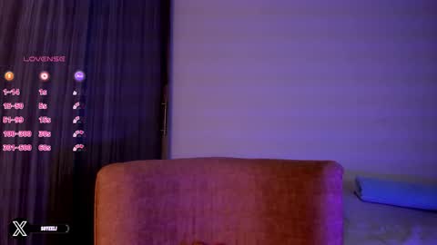 Eli  online show from November 8, 4:50 am