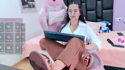 Eliza online show from July 4, 4:25 pm