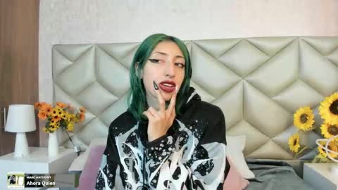  Im Gaia online show from November 26, 2:40 pm