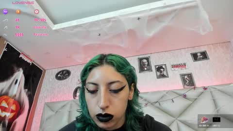 Snapshot of im_gaia chatting on October 10, 1:16 pm Im Gaia online show from October 10, 1:16 pm