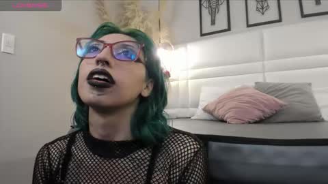 Snapshot of im_gaia chatting on September 14, 2:59 pm Im Gaia online show from September 14, 2:59 pm