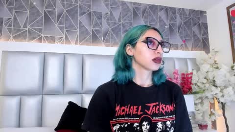 Snapshot of im_gaia chatting on February 26, 1:11 pm Im Gaia online show from February 26, 1:11 pm