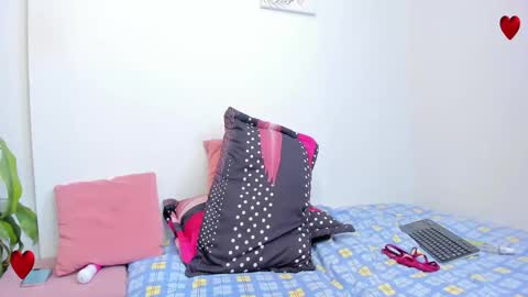 Luna online show from May 3, 11:19 pm