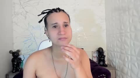 im_milan_rs online show from February 27, 12:21 am