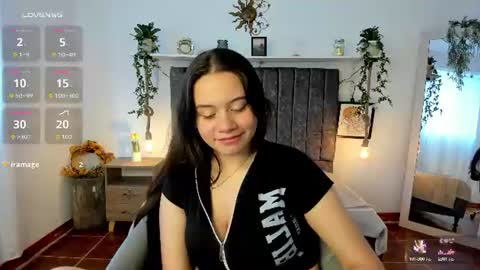 im_tulipan online show from June 16, 8:43 pm