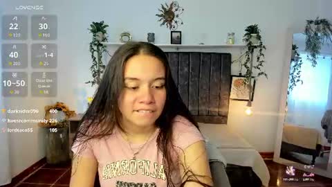 im_tulipan online show from June 15, 8:42 pm