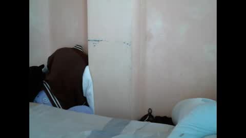 im_your_secret online show from February 15, 6:27 am