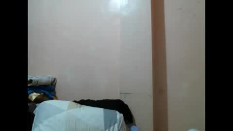 im_your_secret online show from February 22, 11:55 am