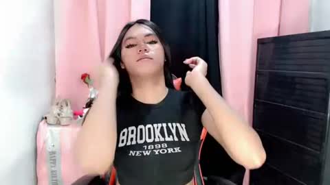 Snapshot of im_yourfairyannaxx chatting on September 23, 11:08 am im_yourfairyannaxx online show from September 23, 11:08 am