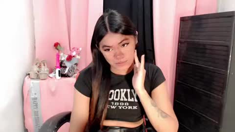 Snapshot of im_yourfairyannaxx chatting on September 24, 11:20 am im_yourfairyannaxx online show from September 24, 11:20 am